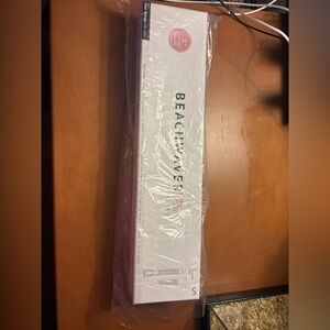 The Beachwaver Co. Pro Hair Tool - 1 in barrel